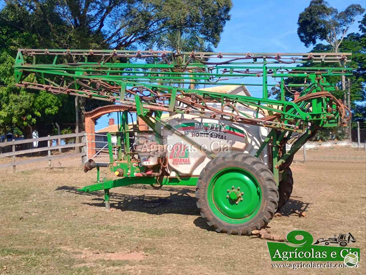 PULVERIZADOR MARKAL PULVERIZADOR 3000 Arrasto Agricolas e Cia RIO DAS PEDRAS SÃO PAULO SP